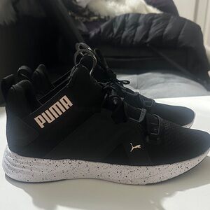 Puma Black Sneakers with Speckled Sole